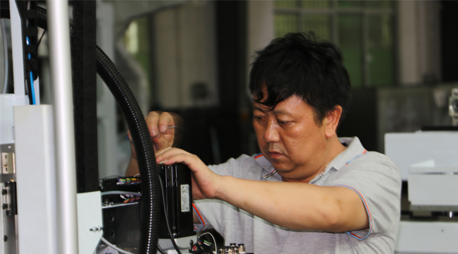 機械手.jpg