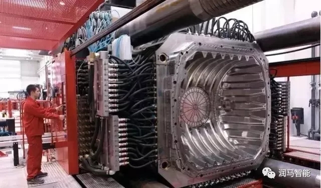 為什么注塑黑點雜質(zhì)總是清理不干凈？